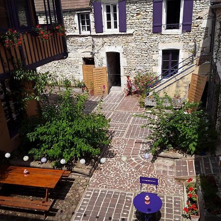 Chambres D'Hotes Les Coutas Mailly-la-Ville Exterior photo