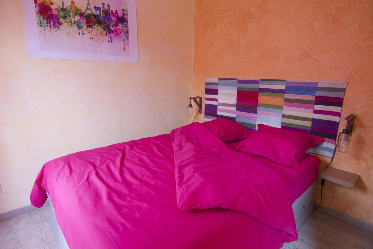 Chambres D'Hotes Les Coutas Mailly-la-Ville Exterior photo