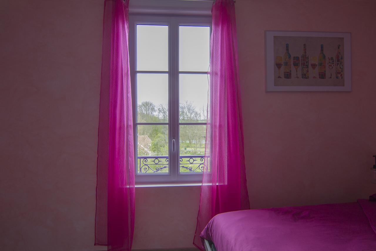 Chambres D'Hotes Les Coutas Mailly-la-Ville Exterior photo