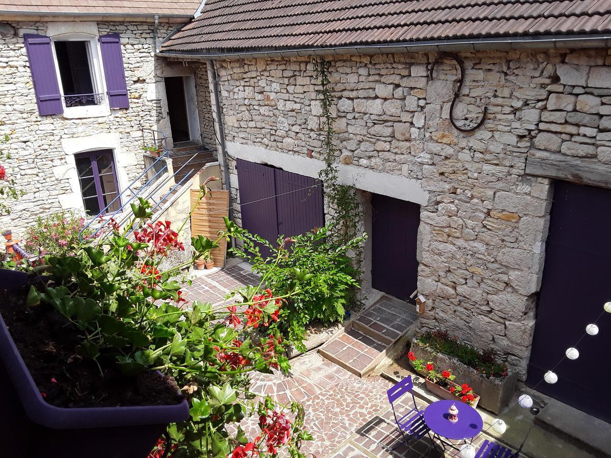 Chambres D'Hotes Les Coutas Mailly-la-Ville Exterior photo